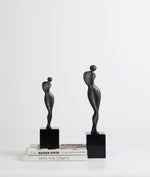 Retro-style elegant lady figurine large gold size